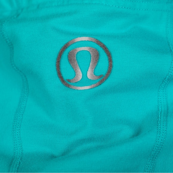 SOLD!!! 
Lululemon Turquoise Zip-Up Hoodie, Size 6 (Excellent Condition) - Picture 3 of 11